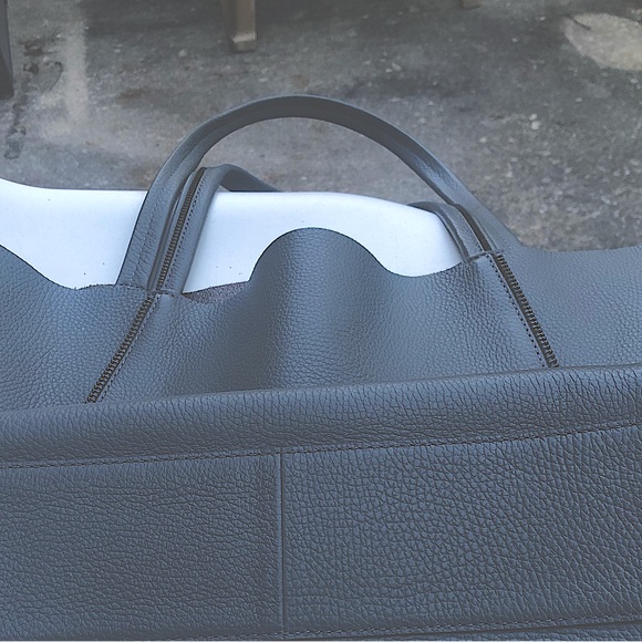 Botkier New York Soho Tote, Magnetic Clasp , Zipper Detail,Gray Leather - Picture 14 of 14